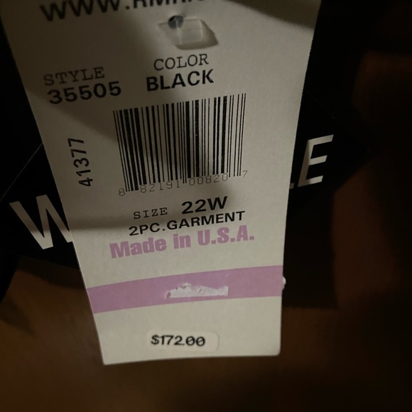 New Black Evening gown with matching jacket - Picture 4 of 5